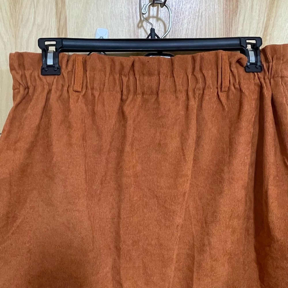 SHEIN Essnce Plus Solid Belted Button Through Corduroy Skirt Size 16 (2XL) - Picture 6 of 9